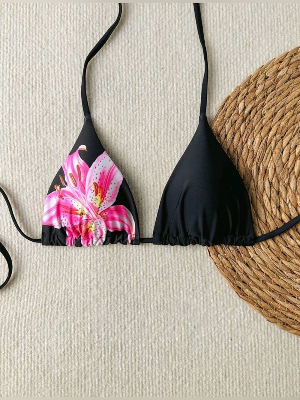 Women Floral Print Bikini Top - size small